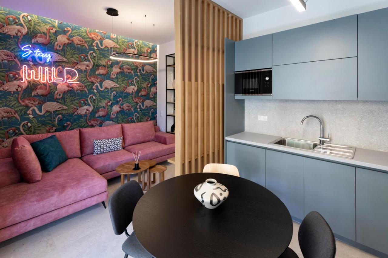 Modern 4Bd Apt Near Piraeus Port-Ath-15 Min Walk-Pirasmus Residencies Bagian luar foto