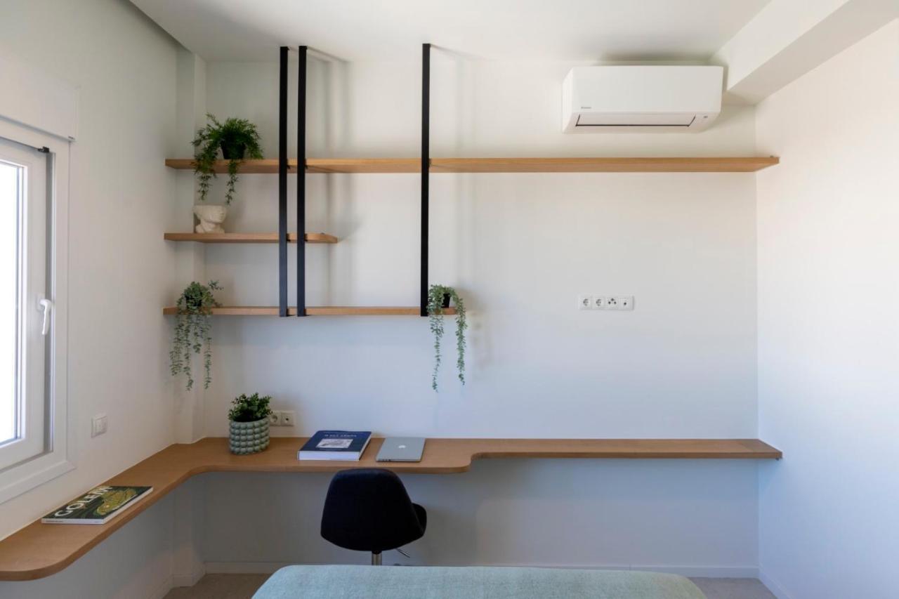 Modern 4Bd Apt Near Piraeus Port-Ath-15 Min Walk-Pirasmus Residencies Bagian luar foto