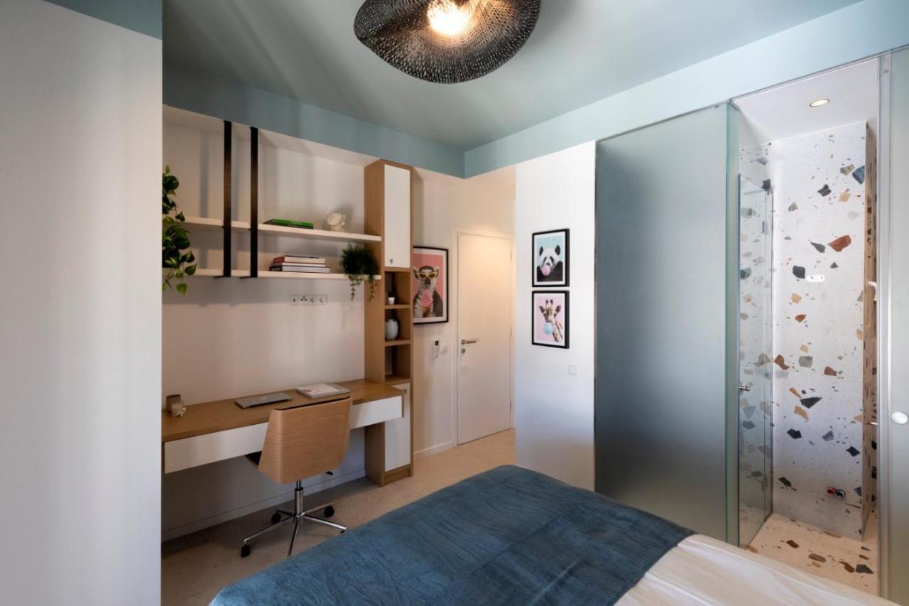 Modern 4Bd Apt Near Piraeus Port-Ath-15 Min Walk-Pirasmus Residencies Bagian luar foto