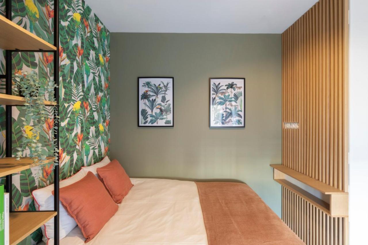 Modern 4Bd Apt Near Piraeus Port-Ath-15 Min Walk-Pirasmus Residencies Bagian luar foto